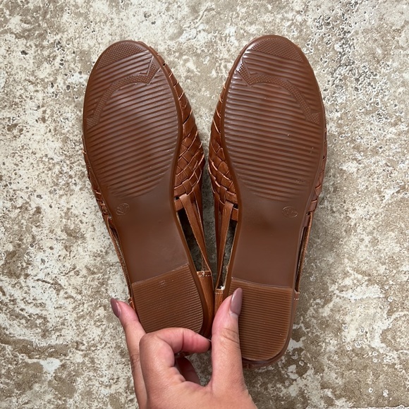 NWOT Mexican Huaraches - Picture 2 of 4